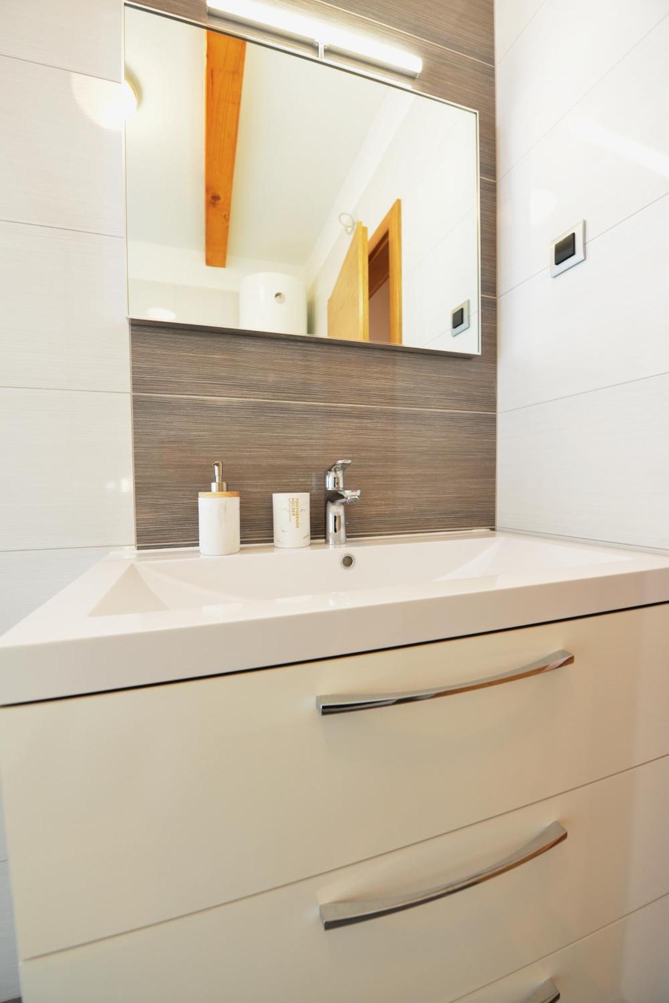 Nikola Apartamento *